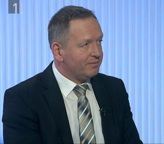 dr. Robert Šumi v oddaji Odmevi