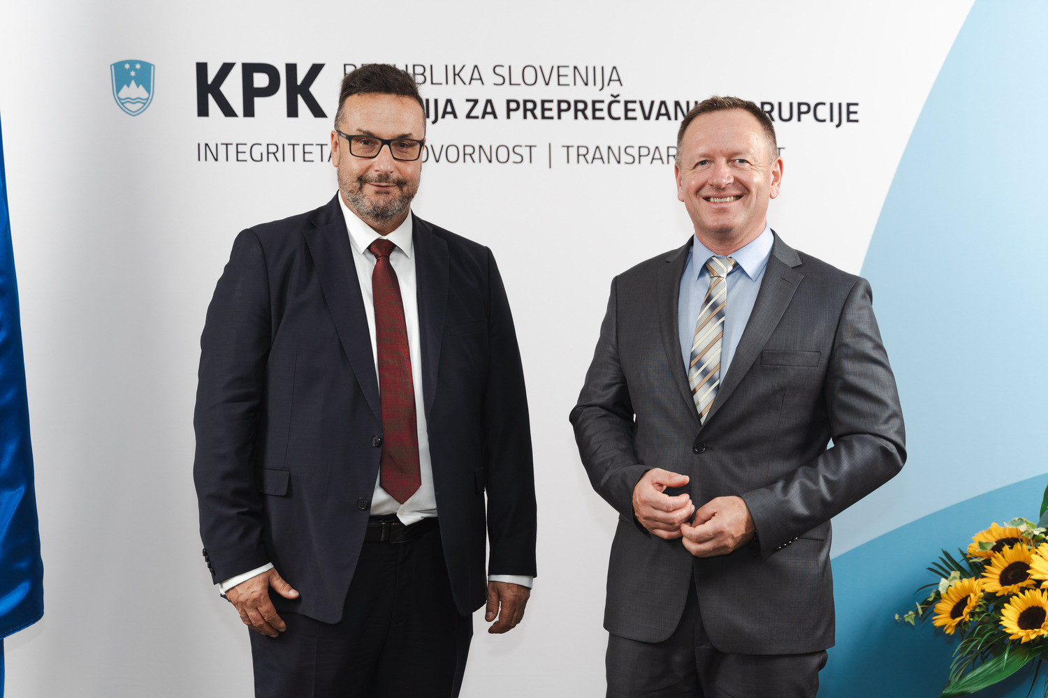 predsednik Združenja za zakonito lobiranje Mihael Cigler in predsednik Komisije dr. Robert Šumi