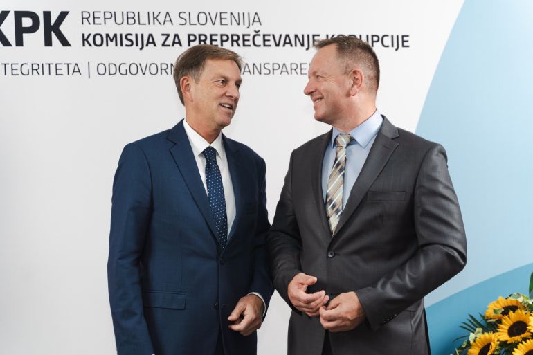 Dr. Miro Cerar in predsednik Komisije dr. Robert Šumi