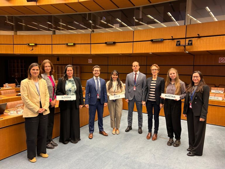 Predlagateljice resolucije so Slovenija, Avstrija in Čile.