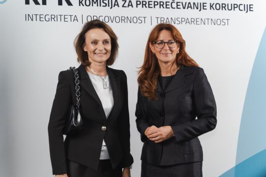 Generalna državna tožilka dr. Katarina Bergant in ministrica za pravosodje Andreja Katič