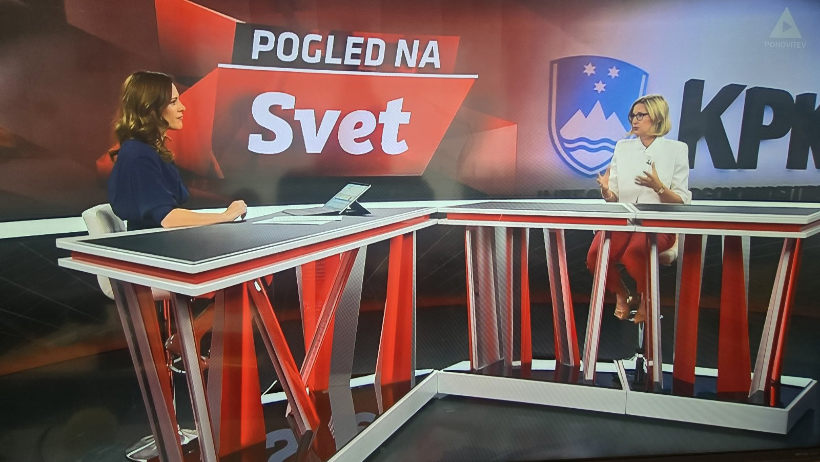 Tina Divjak, namestnica predsednice Komisije
