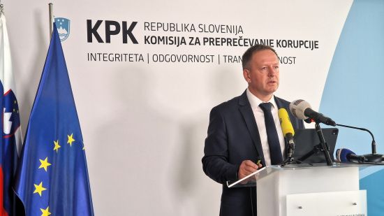 dr. Robert Šumi, predsednik Komisije