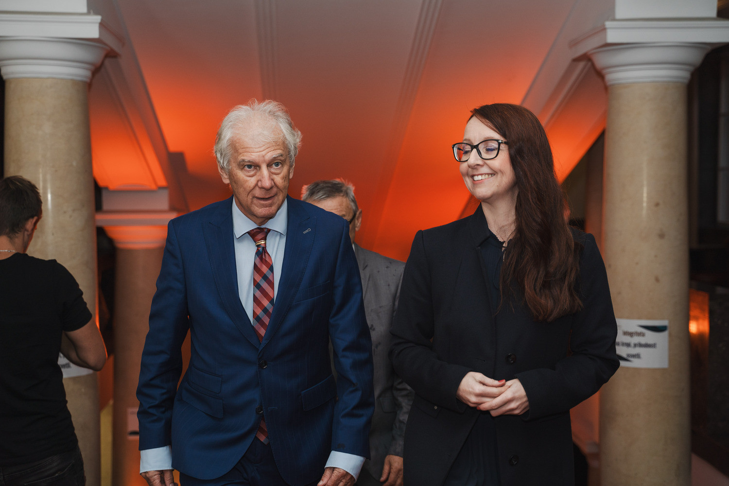 Predsednik Fiskalnega sveta dr. Davorin Kračun in vodja Urada Komisije mag. Sonja Jelen