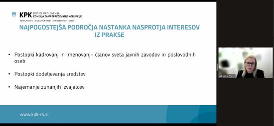 Posnetek zaslona med usposabljanjem o nasprotju interesov po ZJU-1